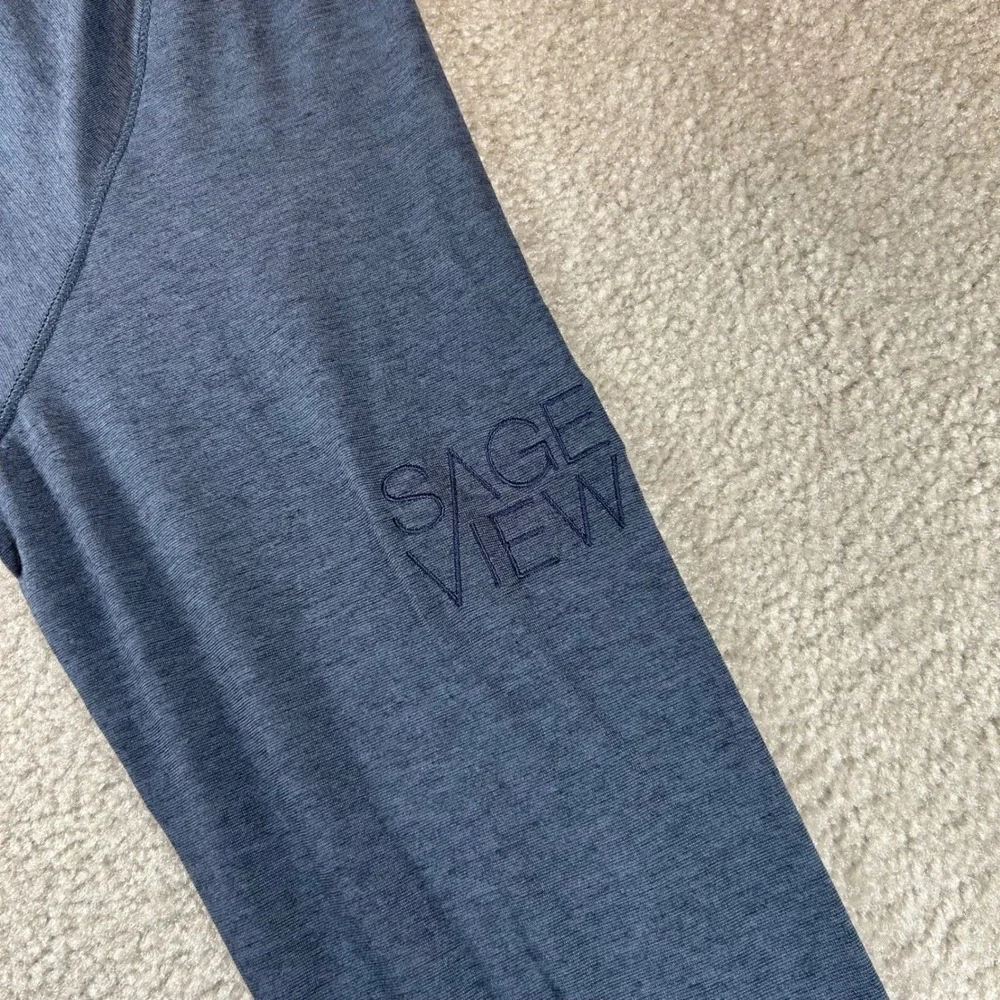 TravisMathew Men's Quarter Zip Pullover Navy Blue Heather‎ Sage View Logo Size M